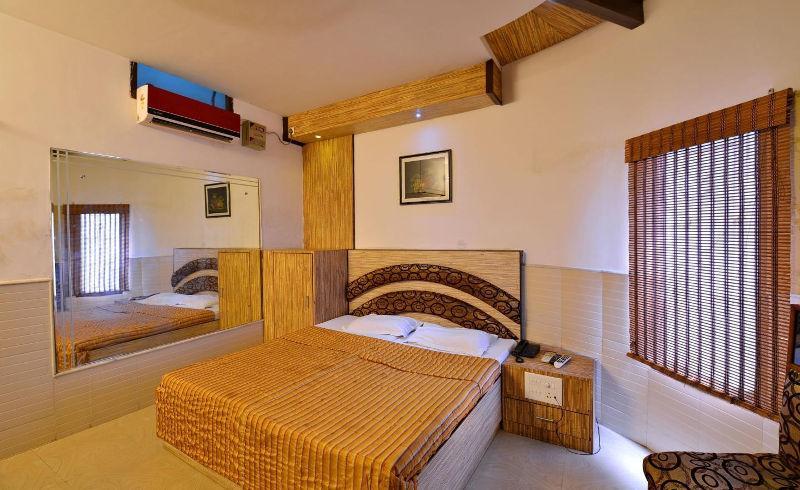 Hotel Sahil Palace Rupnagar  Екстер'єр фото